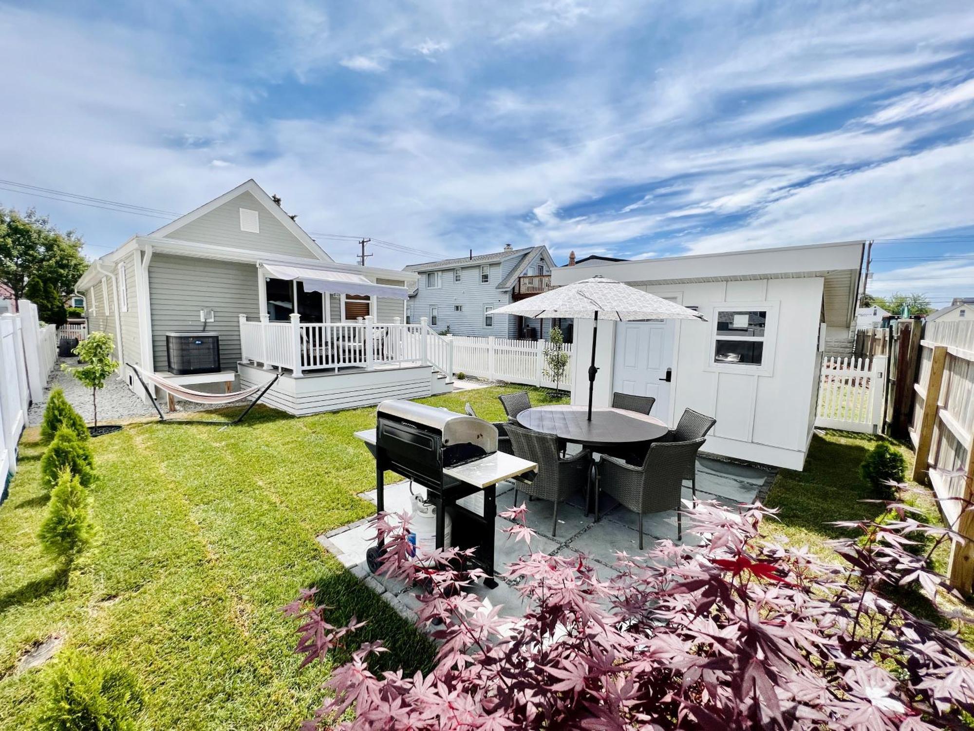 Unique Wildwood 3 Bedroom 1,5 Ba Entire House In The Heart Of Wildwood! Екстер'єр фото
